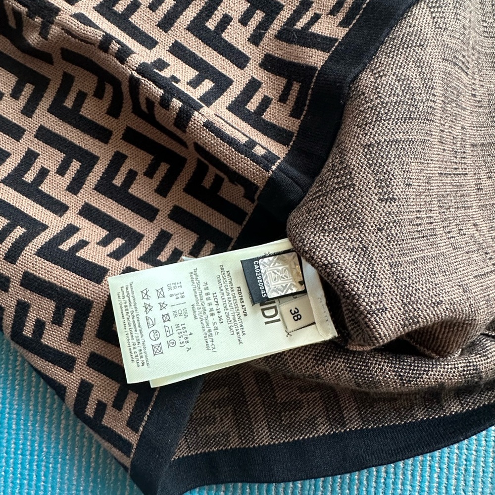 Fendi FF Monogram Logo Dress - IT 38 - Picture 7 of 7